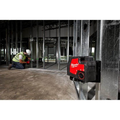 100 ft. REDLITHIUM Lithium-Ion USB Green Rechargeable Cross Line Laser Level with Charger